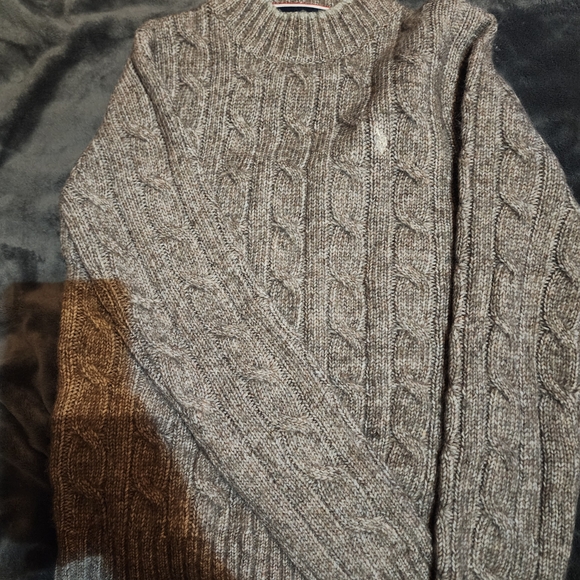 Women's Gray Cable Knit Sweater - Picture 1 of 1
